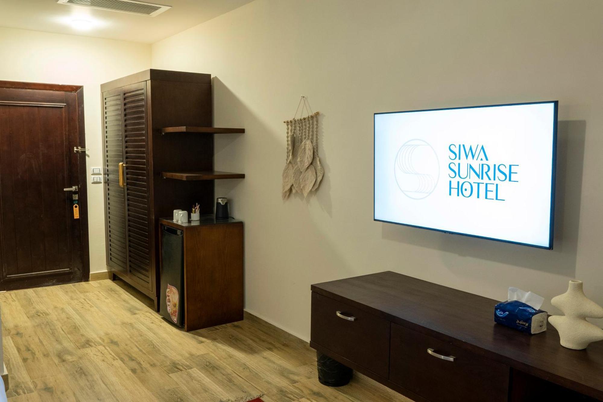 Azad Siwa Hotel