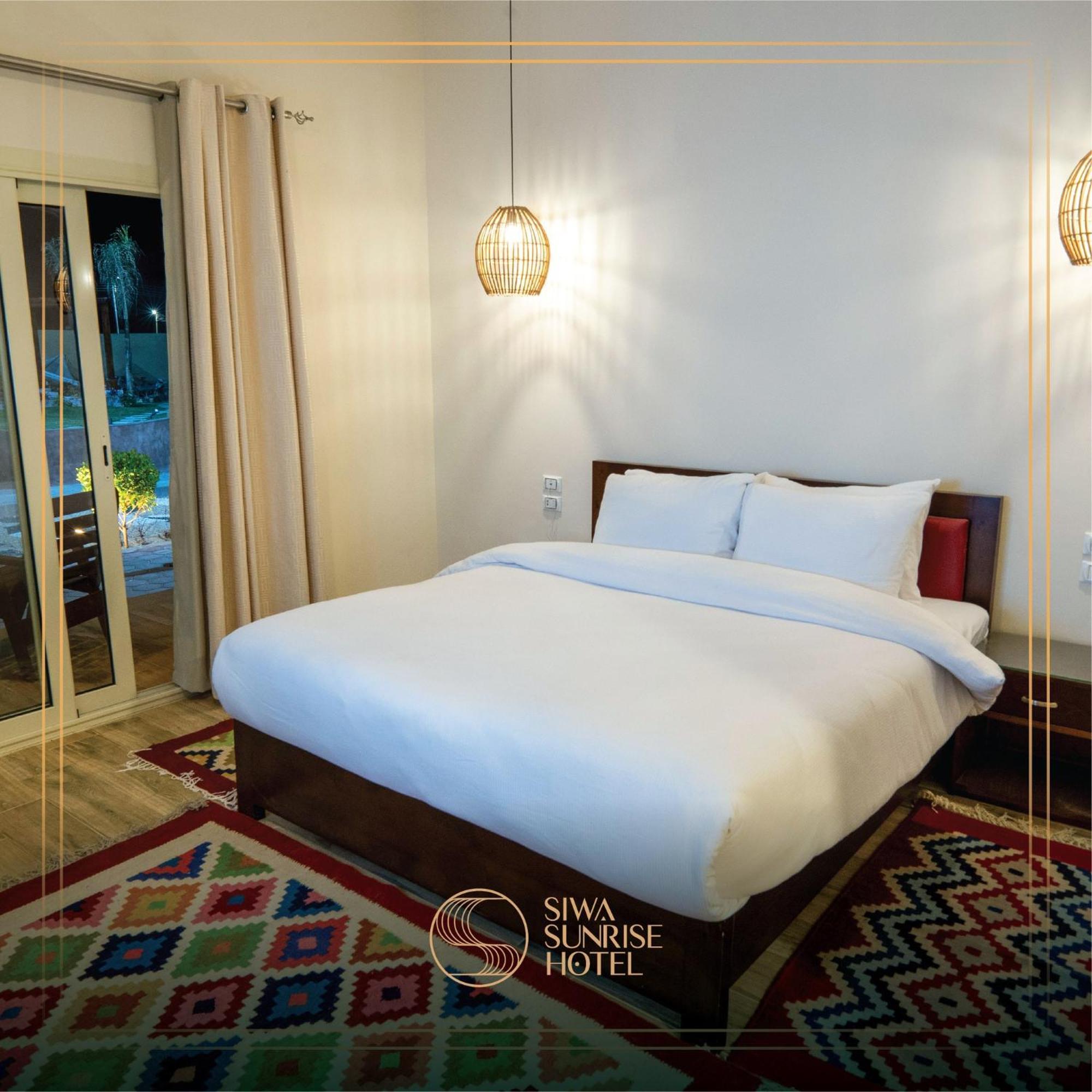 Azad Siwa 4*