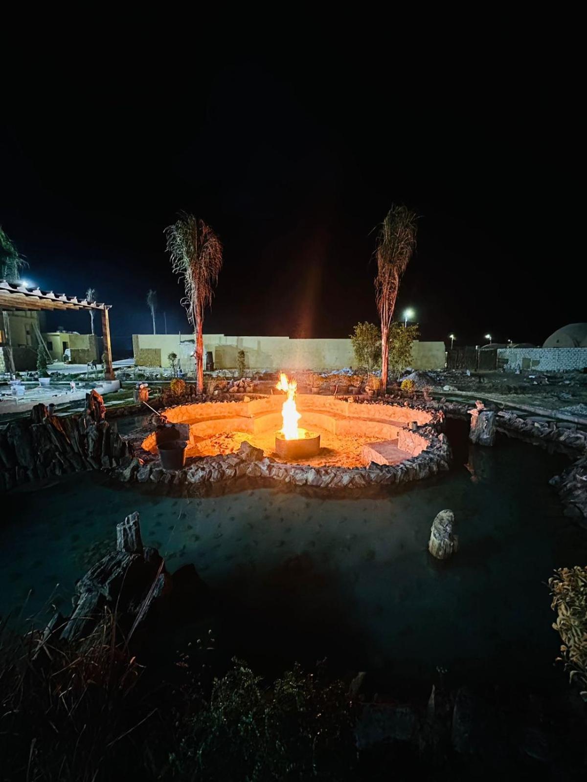 Azad Siwa Siwa Oasis